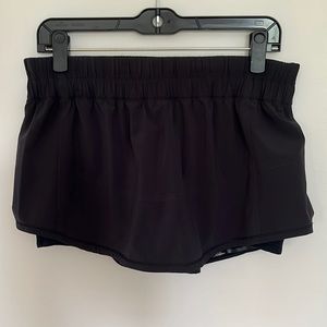 Lululemon skirt black